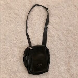 Vintage Puro Cuero authentic leather crossbody purse